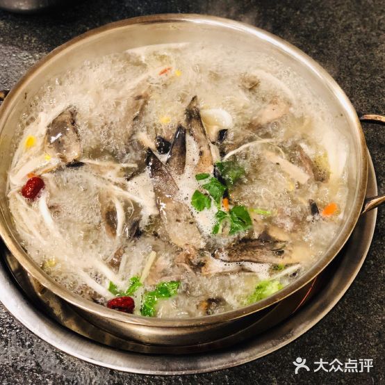 豪哥野生菌牦牛肉汤锅火锅(康定老城店)