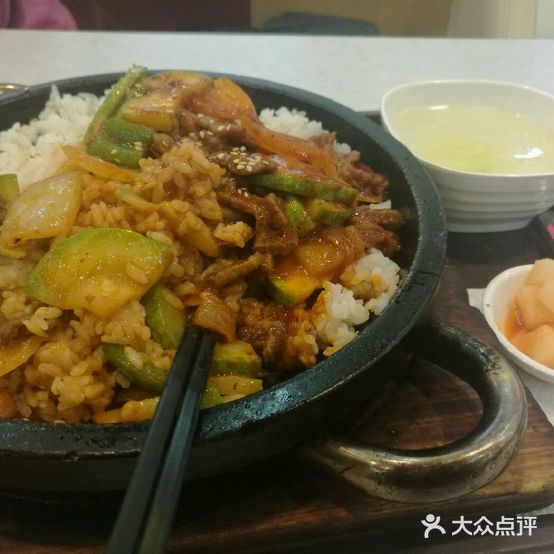 生龙美食街(生龙国际店)