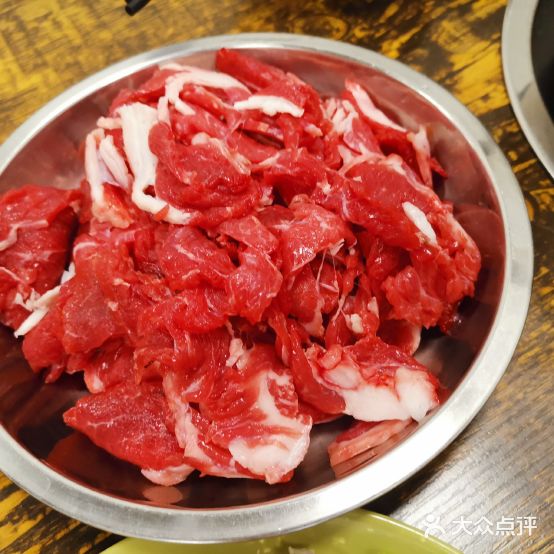 胖周鲜牛肉火锅