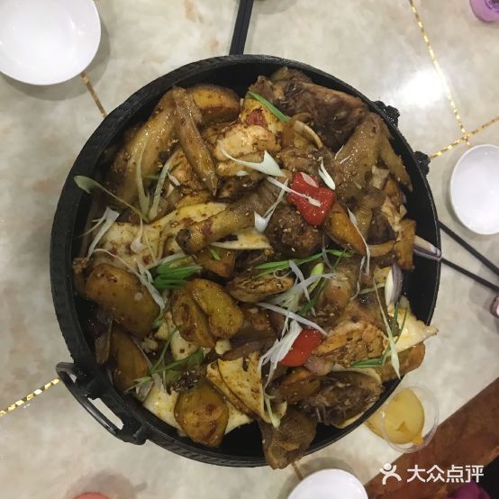 惠盛炕锅肉