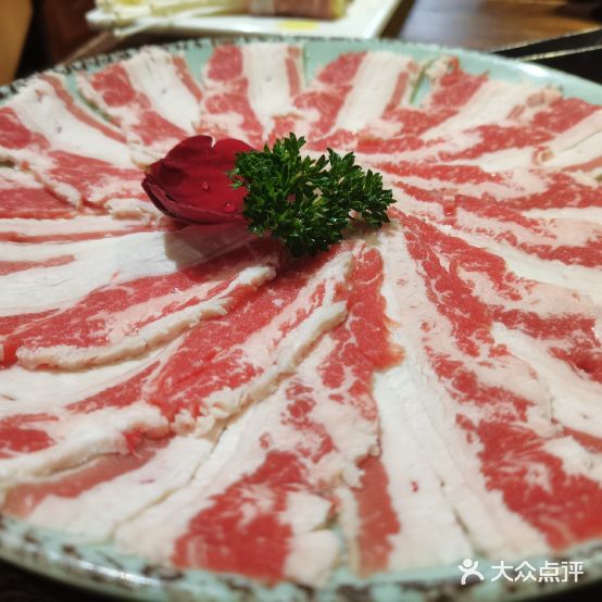 星莫村炭火靠肉(凯虹广场店)