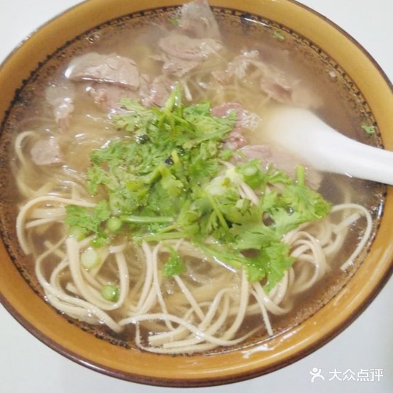 正宗淮南牛肉汤(大润发店)