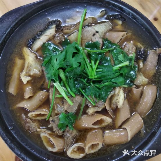 丰裕牛杂店(正宗海南菜)