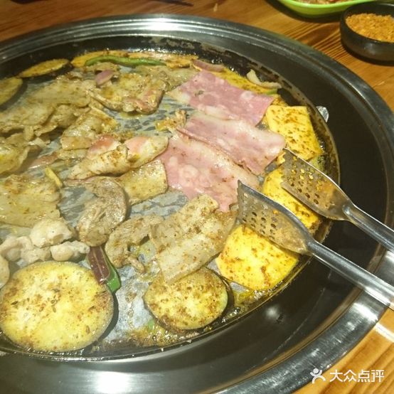 陈记炭靠肉(江汉路店)