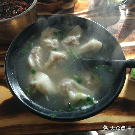 杨师傅中馄饨(总店)