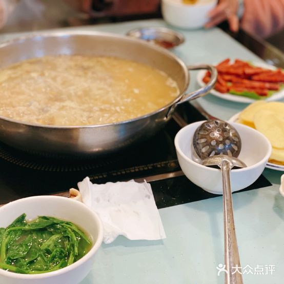 第一家风萝卜蹄花汤(铜店街旗舰店)