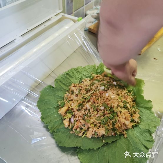 天享熟食拌菜店