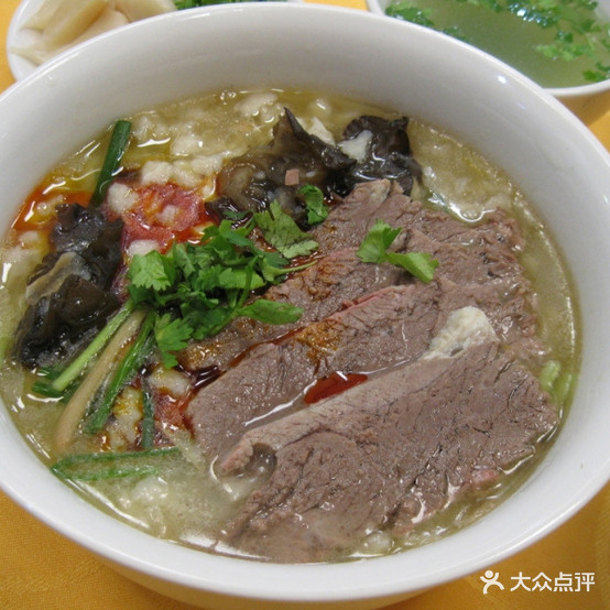 银杏羊肉泡馍(总店)