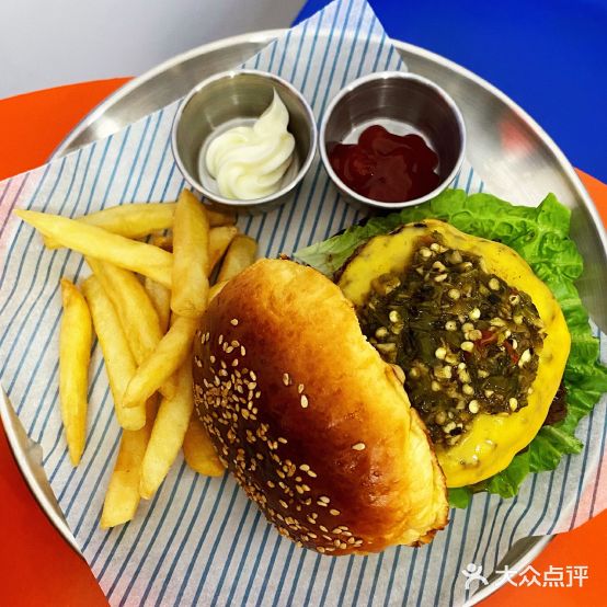 aha Burger手工汉堡