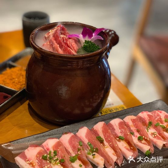 和萌日本料理炭火烤肉(义乌之心城市生活广场店)