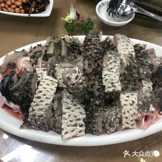 刺鲍鱼汤馆