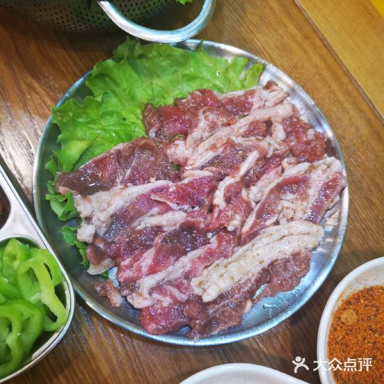 金街烤肥瘦烤肉