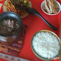 瓦缸营养美食(华兴路店)