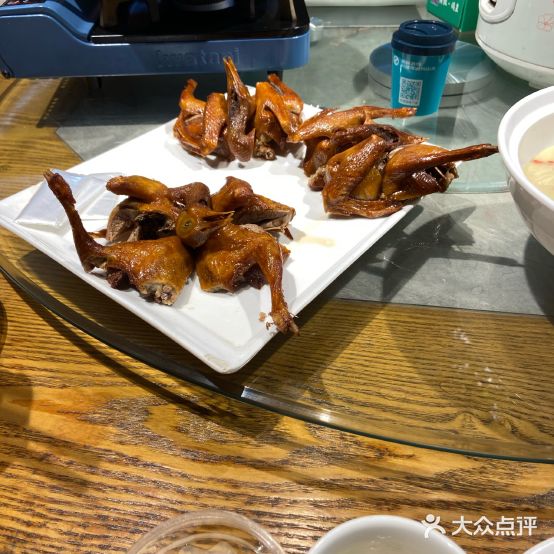 弙叔鸽皇药膳乳鸽专门店