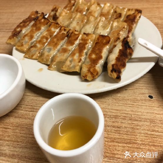 如意大肚水饺锅贴(三潭路店)