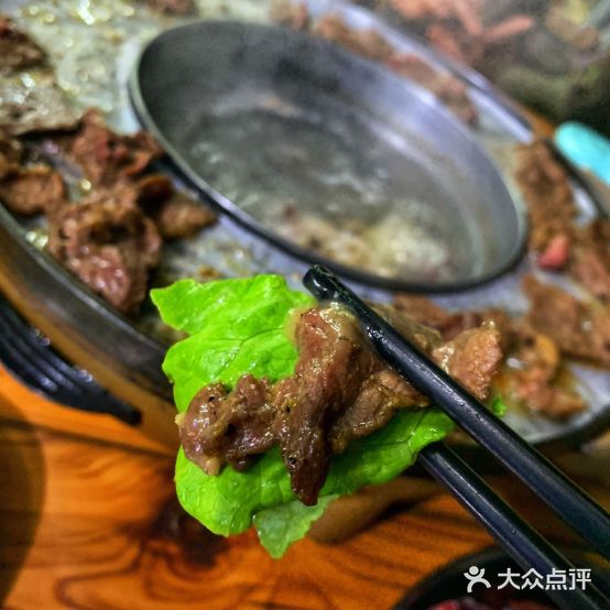 老字号第一家鲜活牛肉加工店(仙沟店)