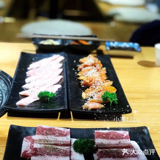 花鲸烧肉＆酒肆(九街店)