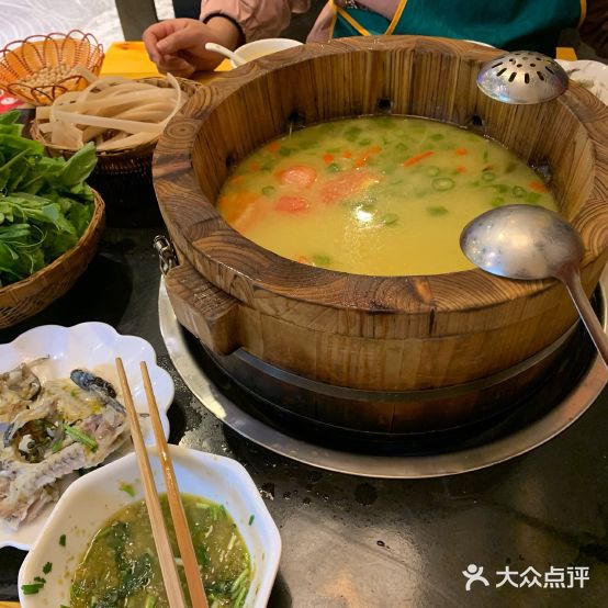 二蛮木桶饭(城区店)