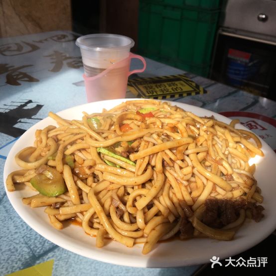 闻香阁饭庄(扎西奇街店)