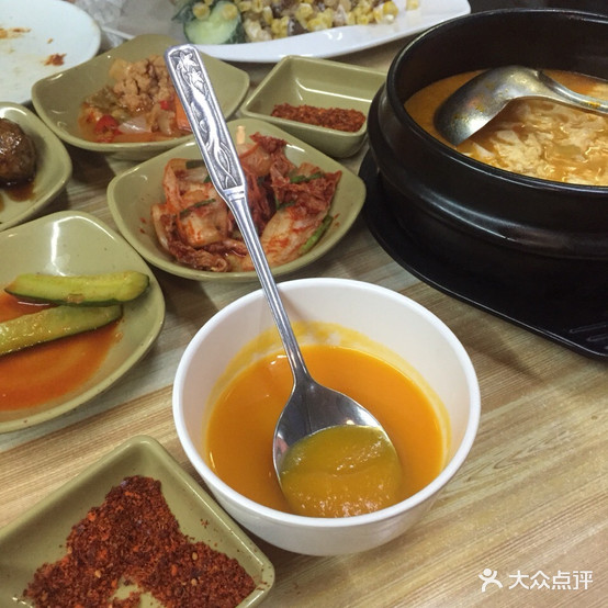 韩乡滋烤肉·韩国。料理(民权街店)