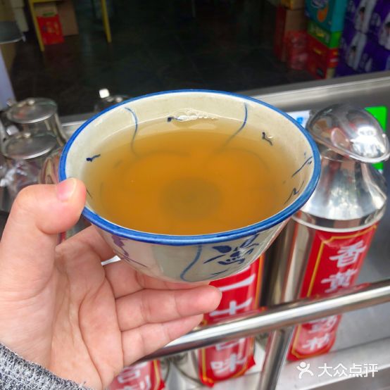 四季凉茶(食品大楼店)