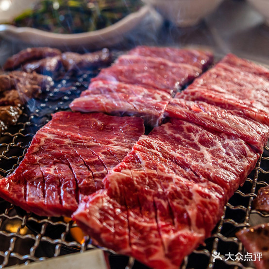 秦江山烤肉火锅自助餐店(万达广场酒泉店)