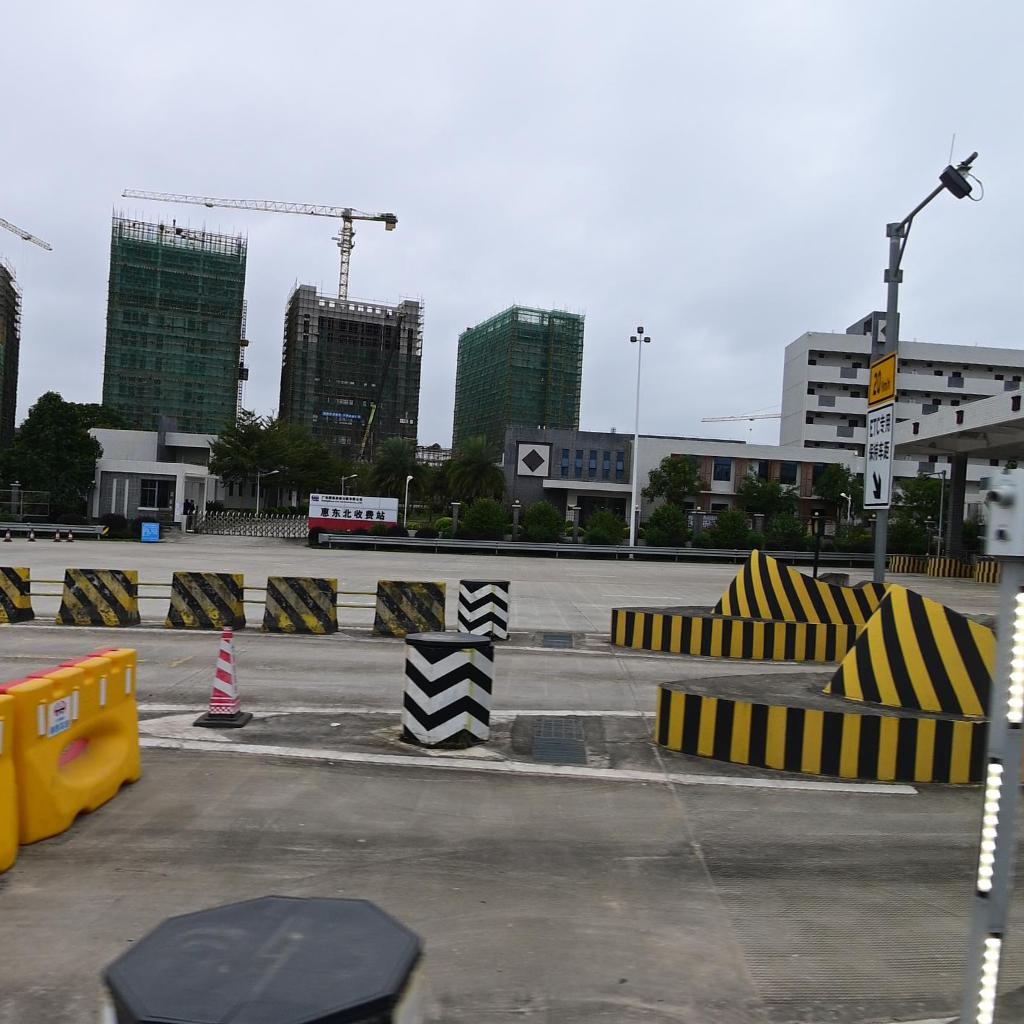 惠东北收费站(甬莞高速入口)