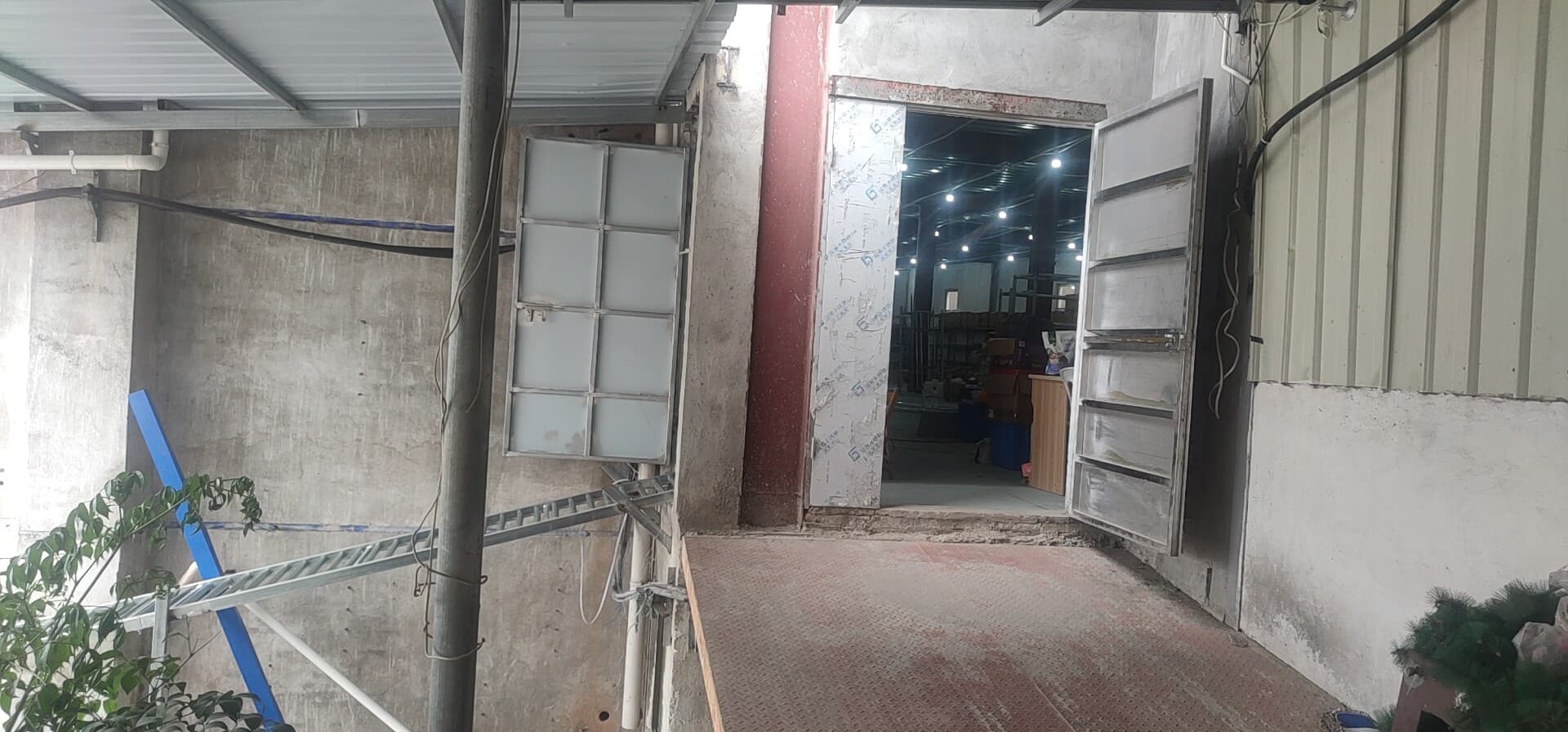 学友书店仓库