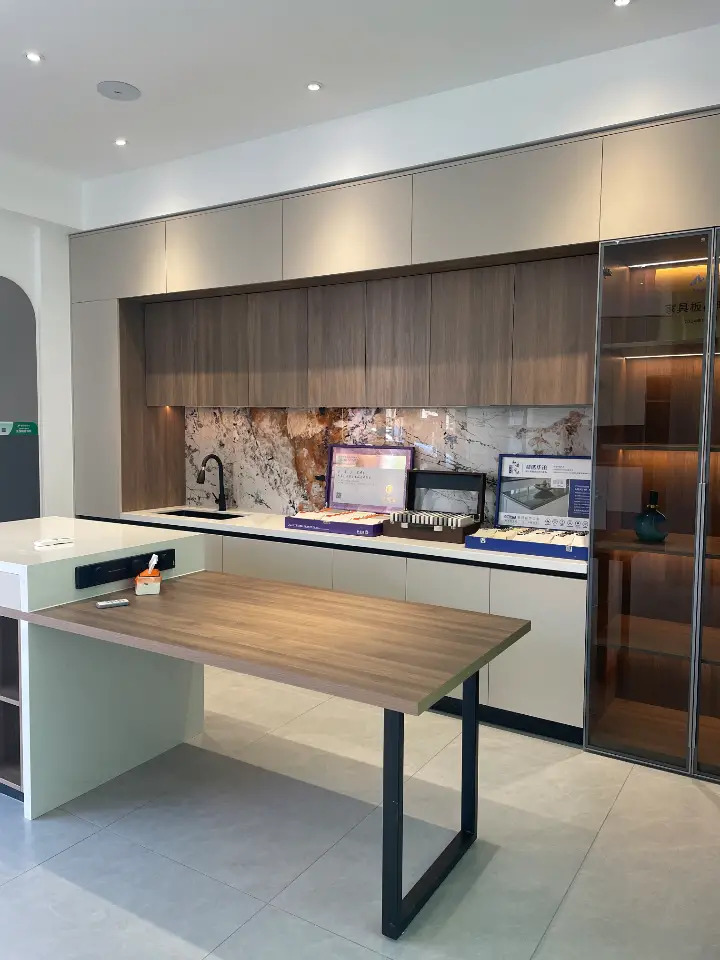 莫干山官方授权旗舰店(津海建材城全屋定制)