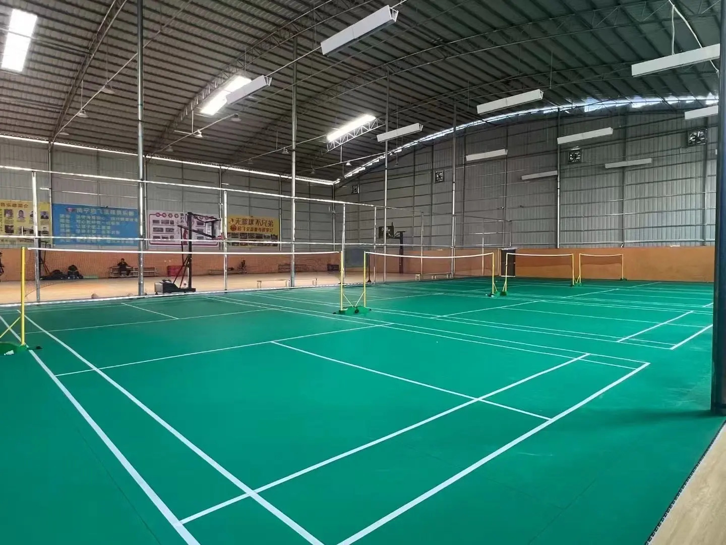 启飞华宏运动中心