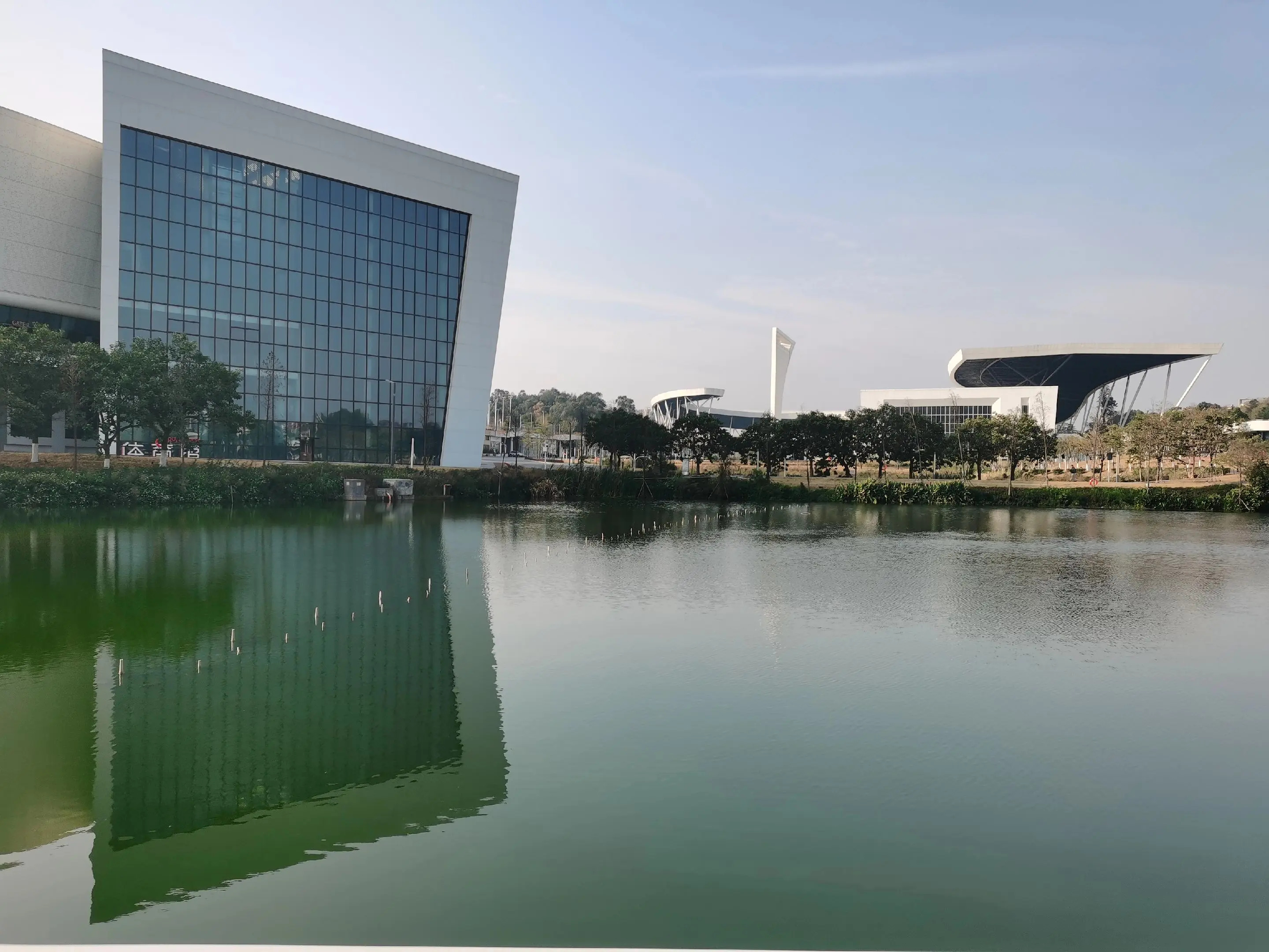 南海体育中心-游泳馆