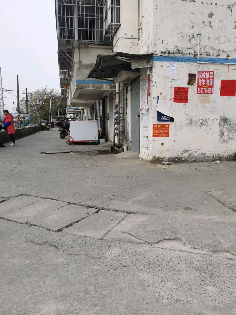 玉林铁路三区-15栋