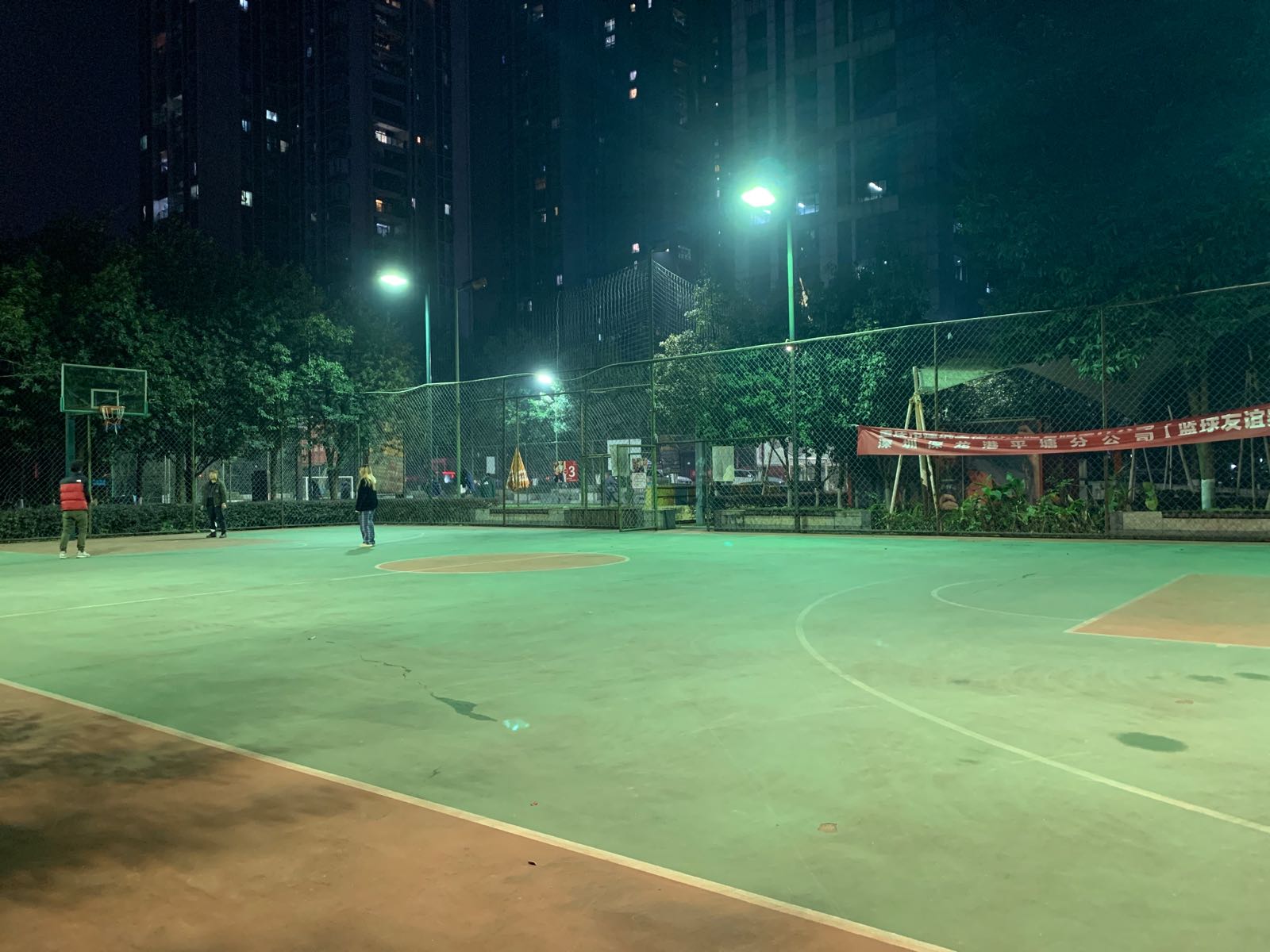 汽博中心-室外篮球场