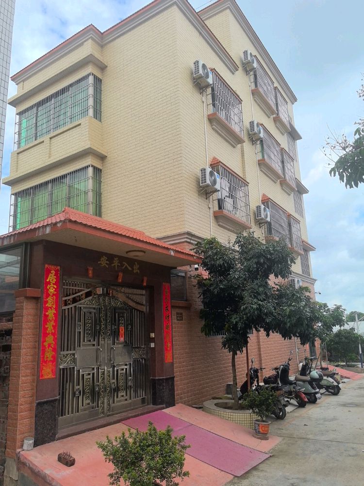 向民同丰里8巷28号