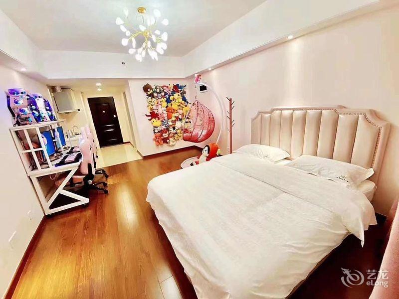 美瑞尔电竞公寓(四平万达广场店)
