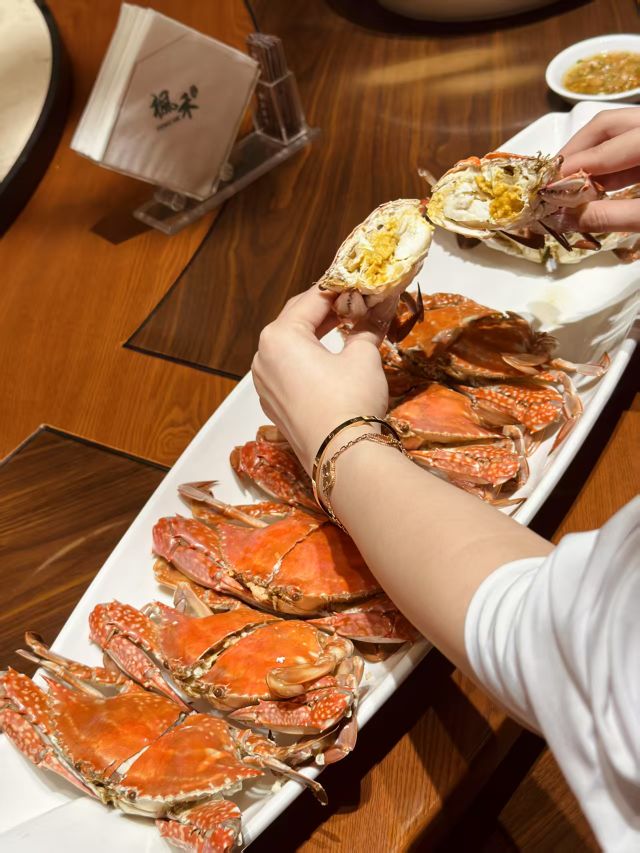 枫景庭苑餐饮管理有限公司