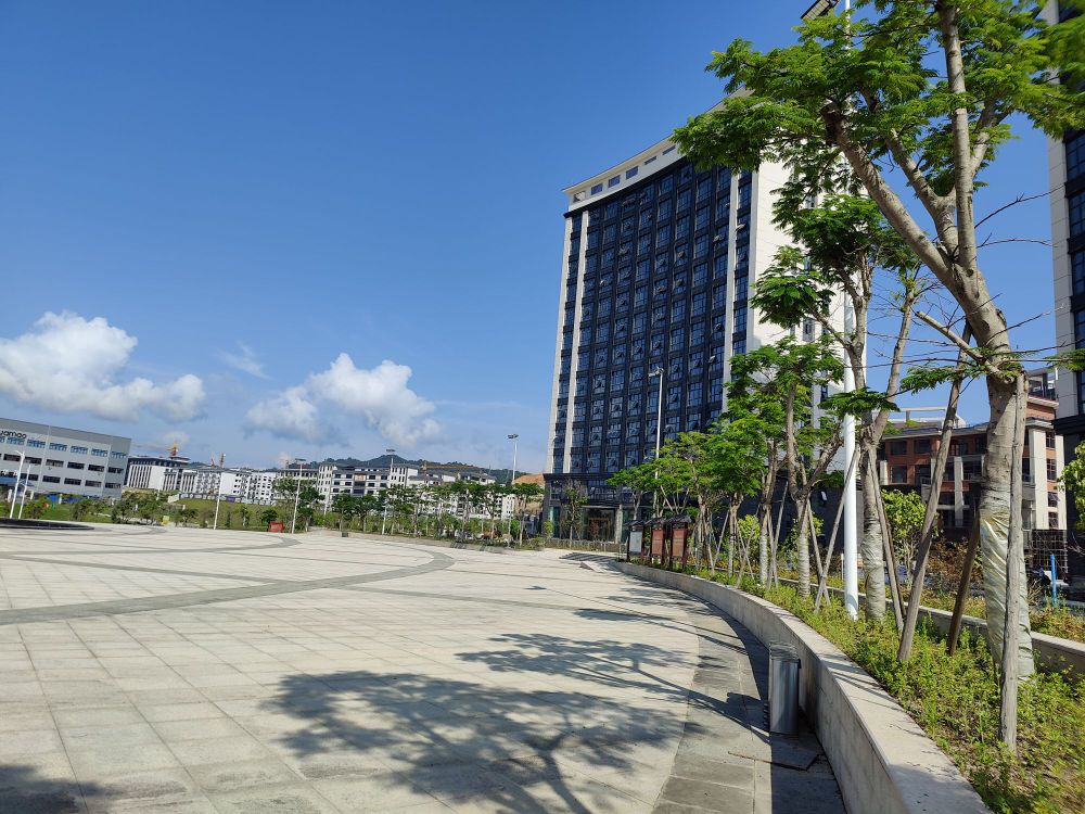 广东省紫金产业园市民广场