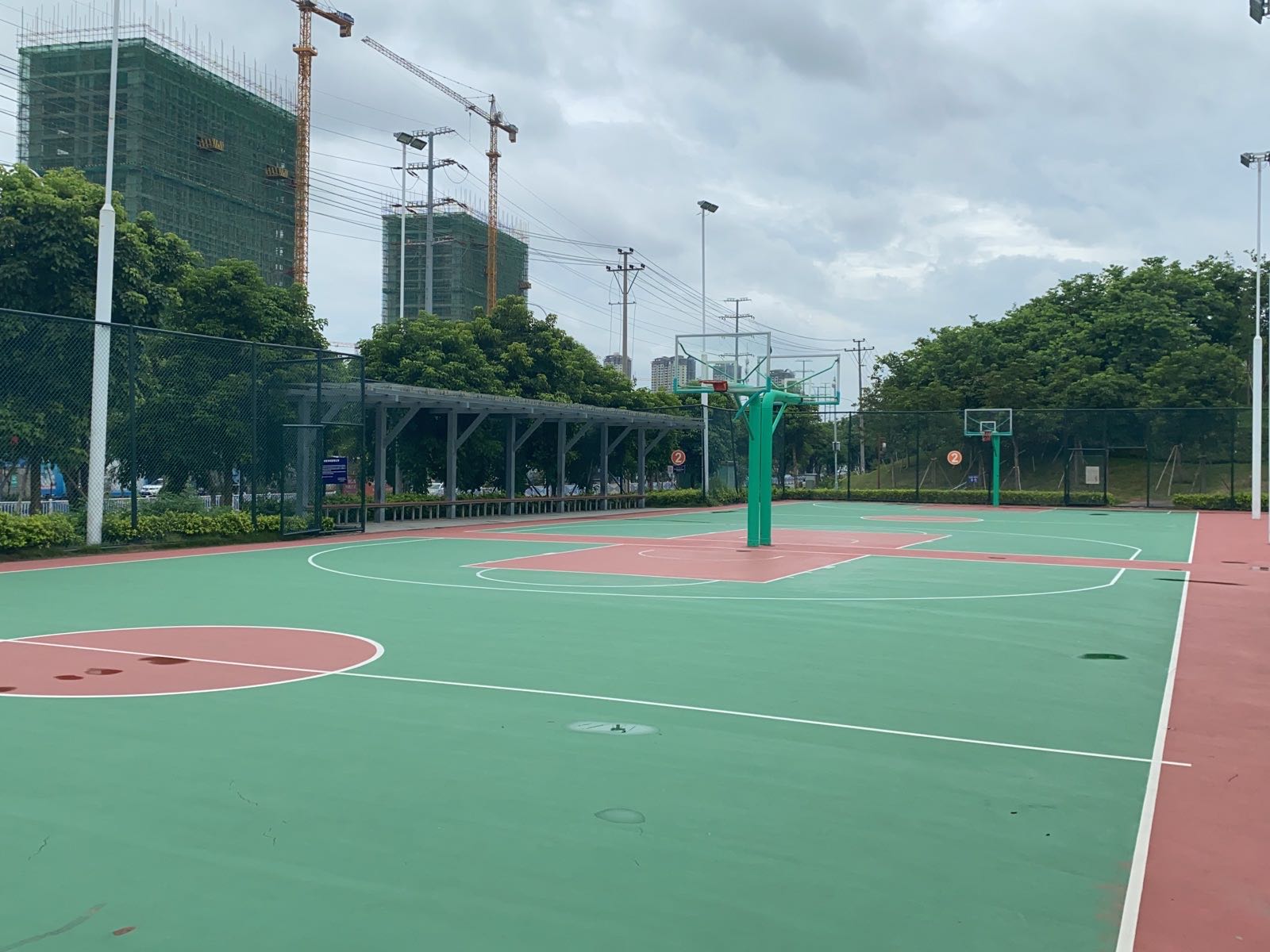 邕江两岸体育公园仙葫下洲江边球场