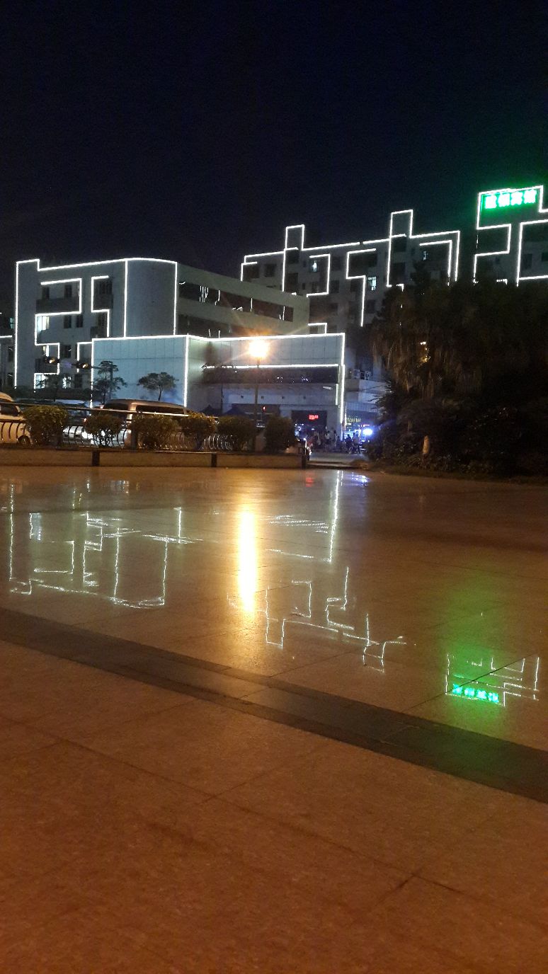 广西新福兴玻璃