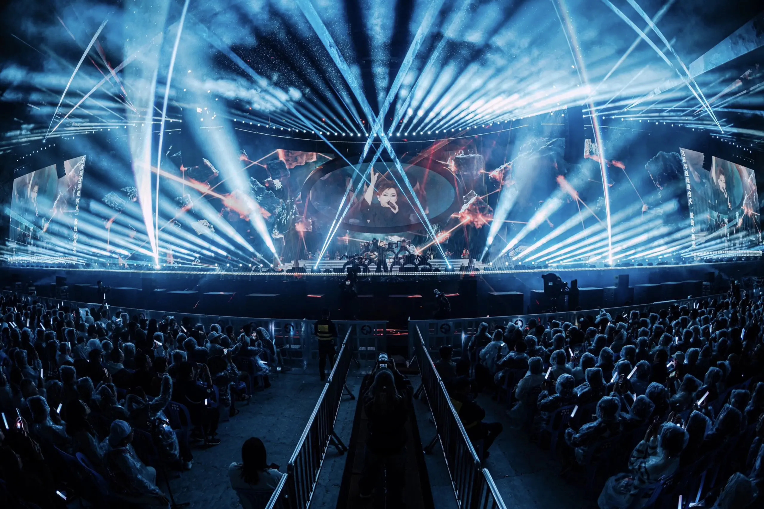 汕头市汕头体育中心体育场