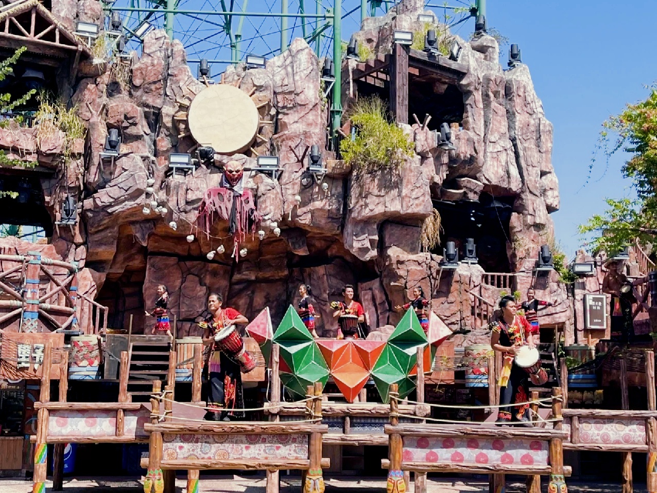 长鹿旅游休博园-湖心岛