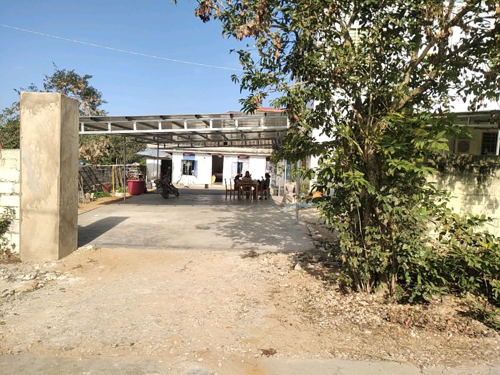 海南省昌江县海尾镇五联波兰村小芳美团自提点