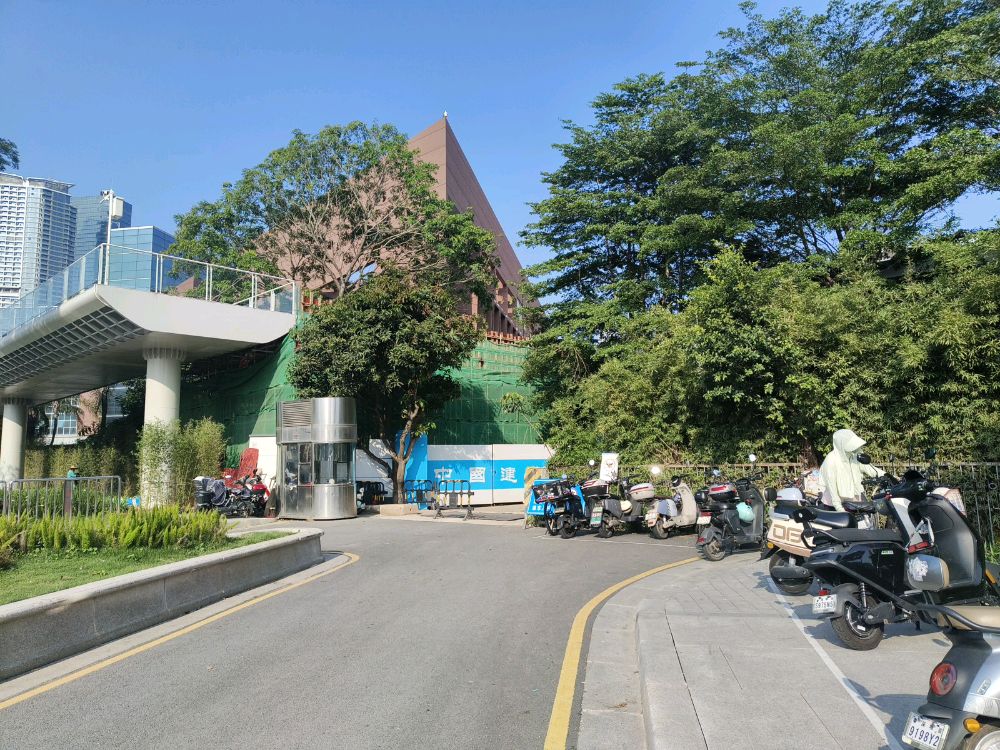 深圳市体育中心西1门