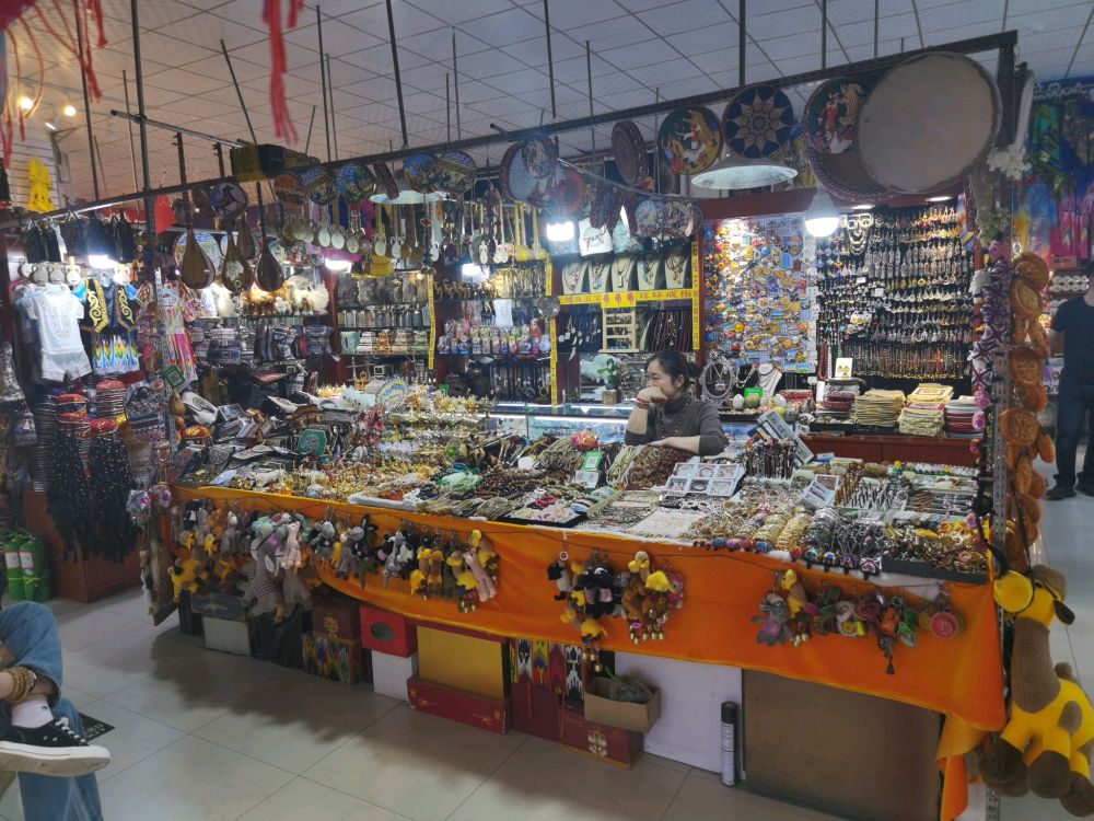 天山区泽宇工艺品店