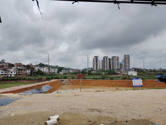 南宁市飞鸿路亚俱乐部