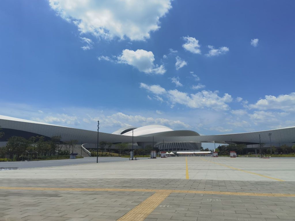 厦门奥体中心-南广场