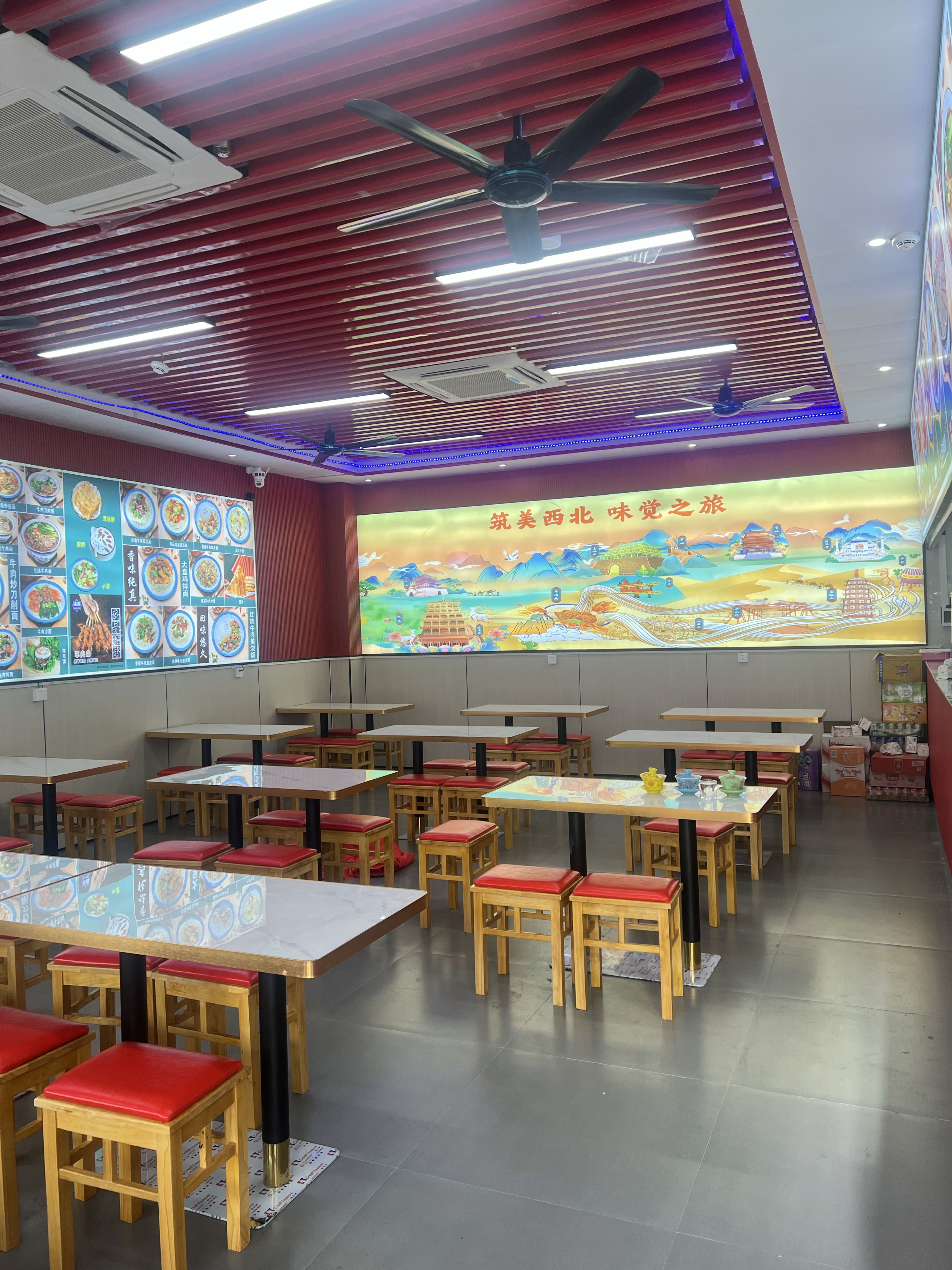 清真清穆兰州手工牛肉面