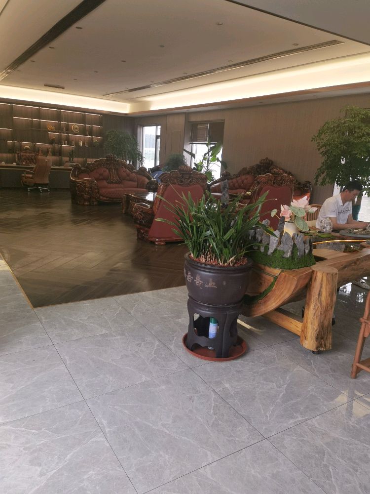 爱尚飞行俱乐部