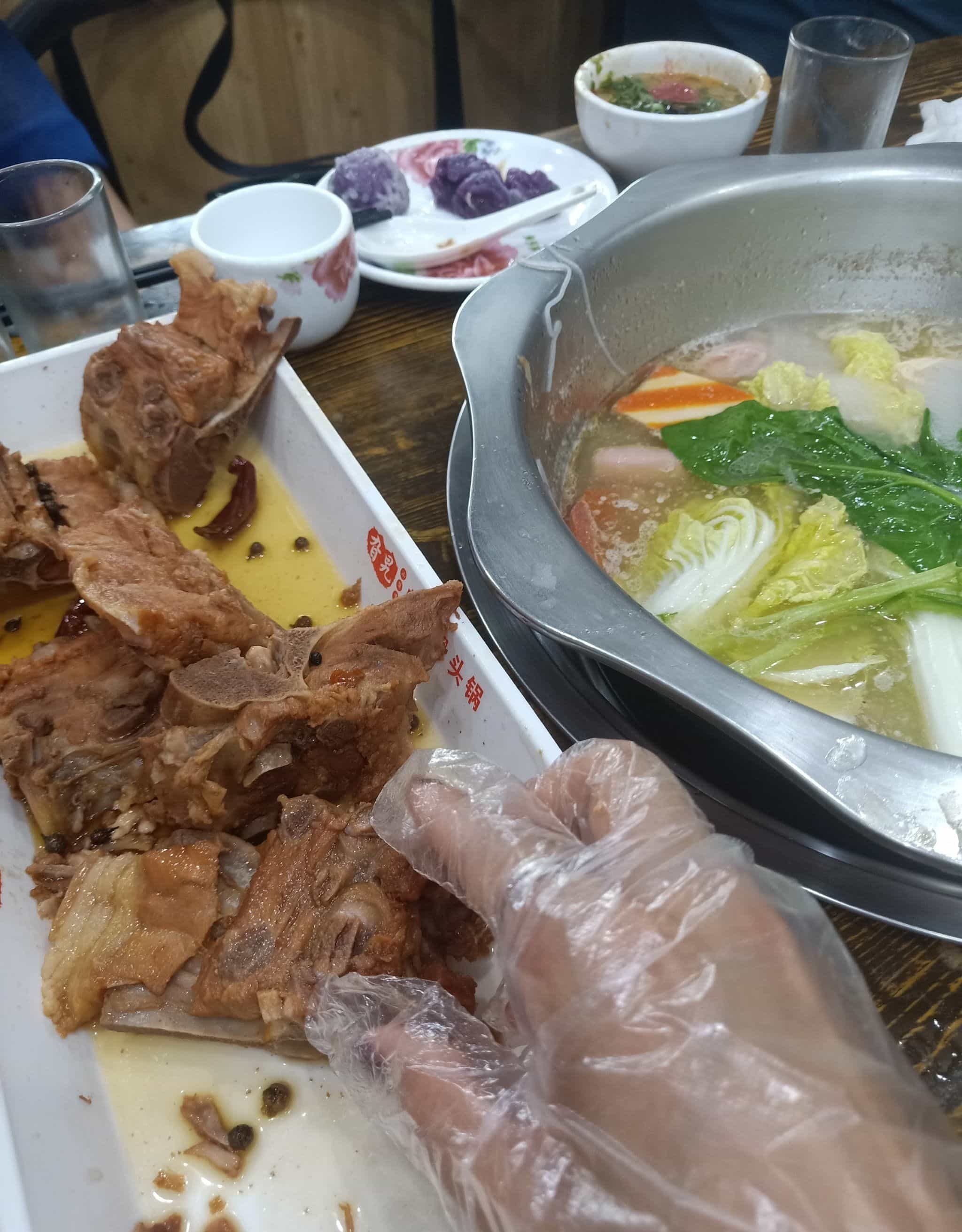 李白自助酱骨头火锅(温州步行街店)