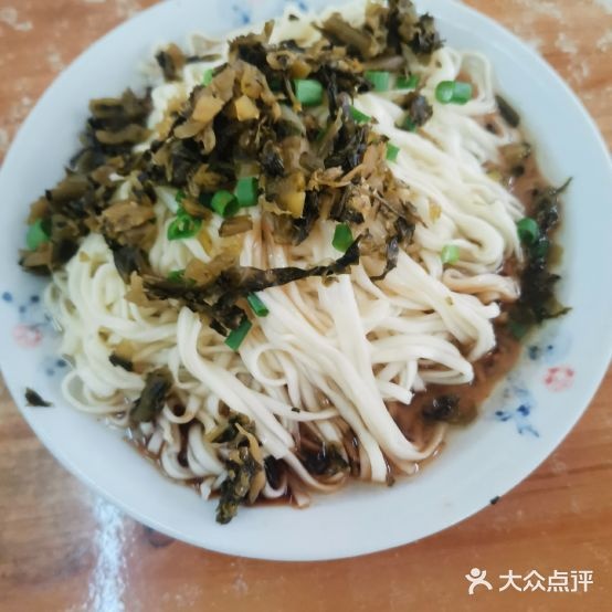 邓氏少县小吃(步行街店)